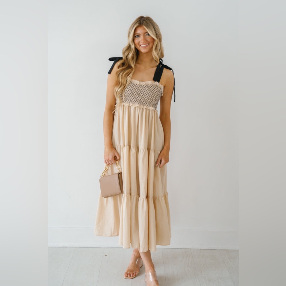 Beige Sleeveless Tiered Colorblock Maternity Maxi dress - Picture 3 of 5